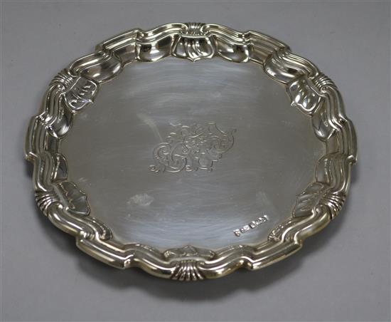 An Edwardian silver waiter, Sheffield, 1902, 6 oz.